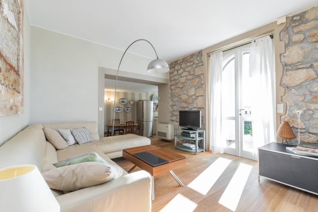 Villa Rocky - Luxury 3Br Apt In Liberty Villa.Pool,Garden,Wifi Roquebrune-Cap-Martin Buitenkant foto